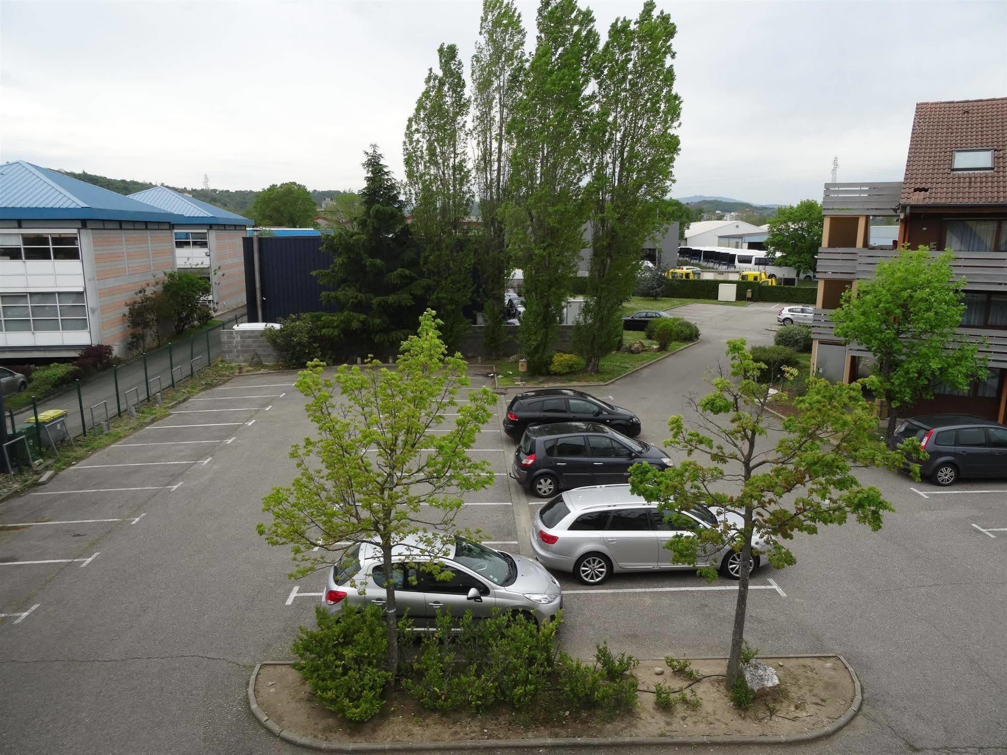 Premiere Classe Lyon Sud - Chasse Sur Rhone Экстерьер фото